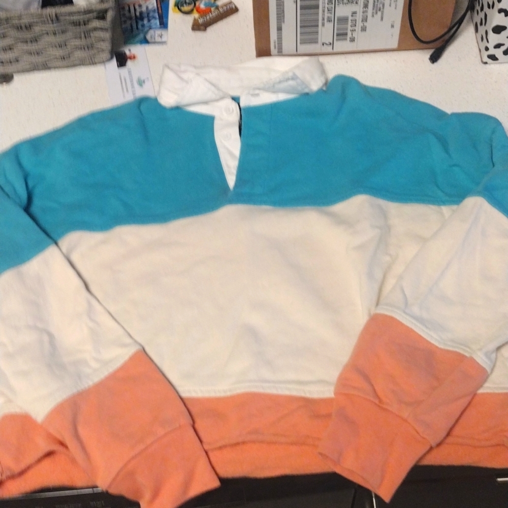 Crop rugby top